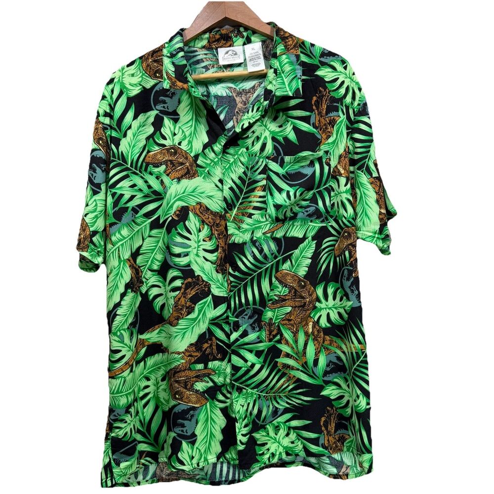 JURASSIC WORLD Mens XL Raptor Green Hawaiian Shirt Short Sleeve Button Up Rayon